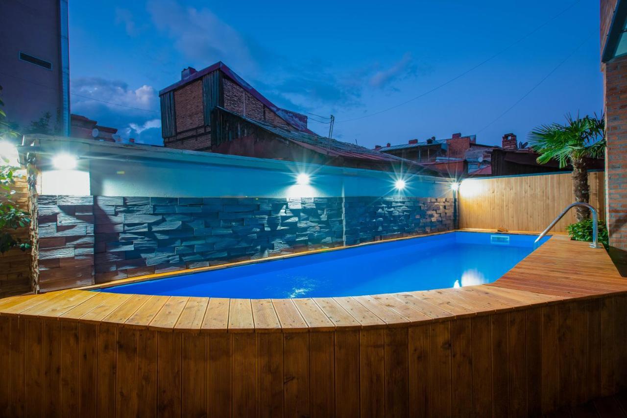 Central Gate Hotel In Heart Of Tbilisi Esterno foto